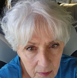 Meet your Posher, Constance